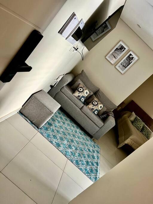 Los Laureles Towers view 4