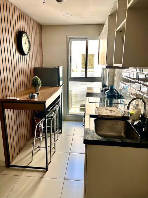 Los Laureles Towers view 5