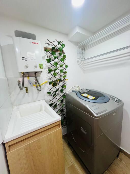 Apartamento Piscina sabaneta Medellín 20 minutos Poblado