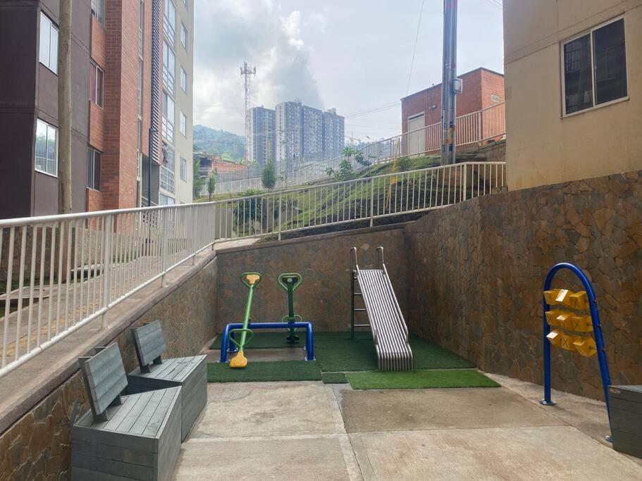 Apartamento Piscina sabaneta Medellín 20 minutos Poblado