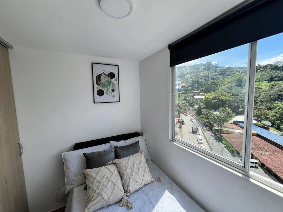 Apartamento Piscina sabaneta Medellín 20 minutos Poblado