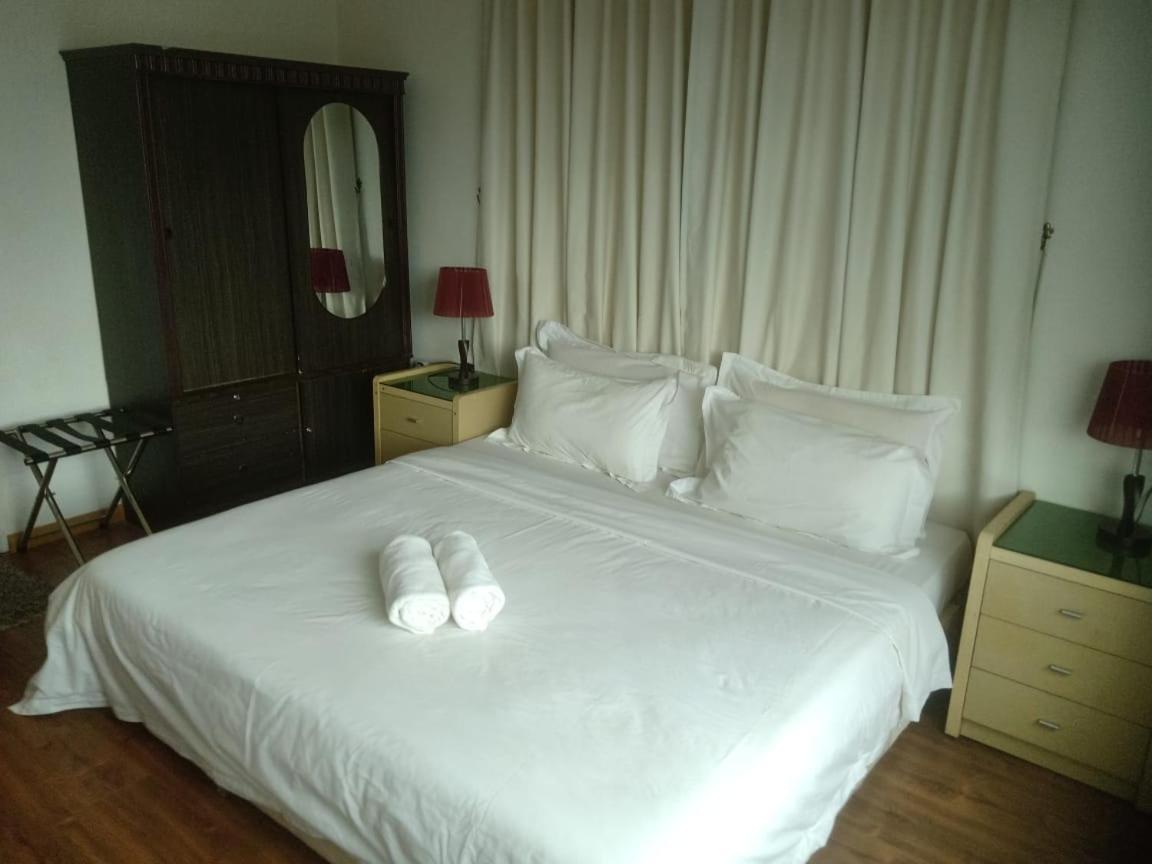 Natol Homestay - Kuching Home Penthouse Airport Road