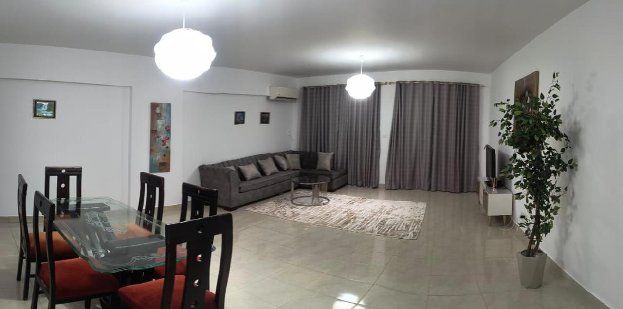 3 bedrooms apartment in Al Rehab city