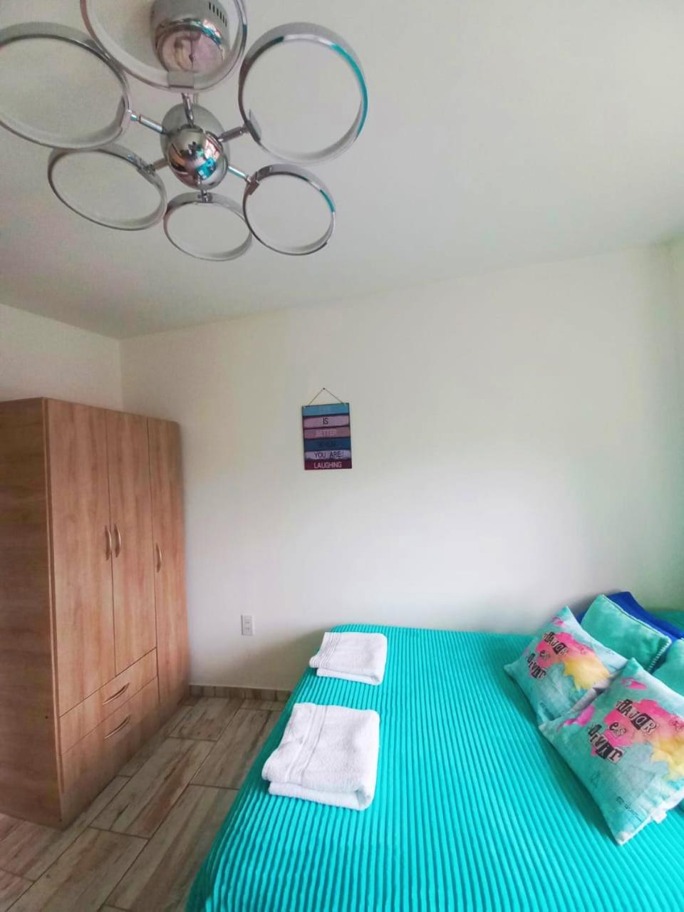 Ushuaia Magnifica Cabaña hasta 8 personas con vista a las montañas y al canal