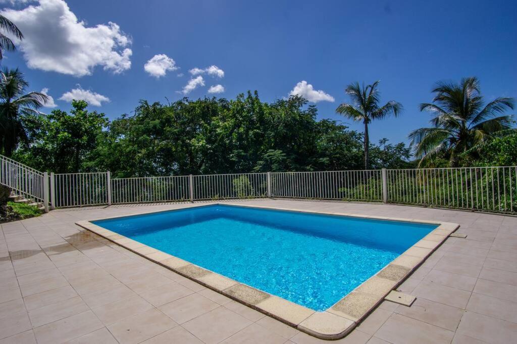Appartement Naïa, avec piscine commune view 5