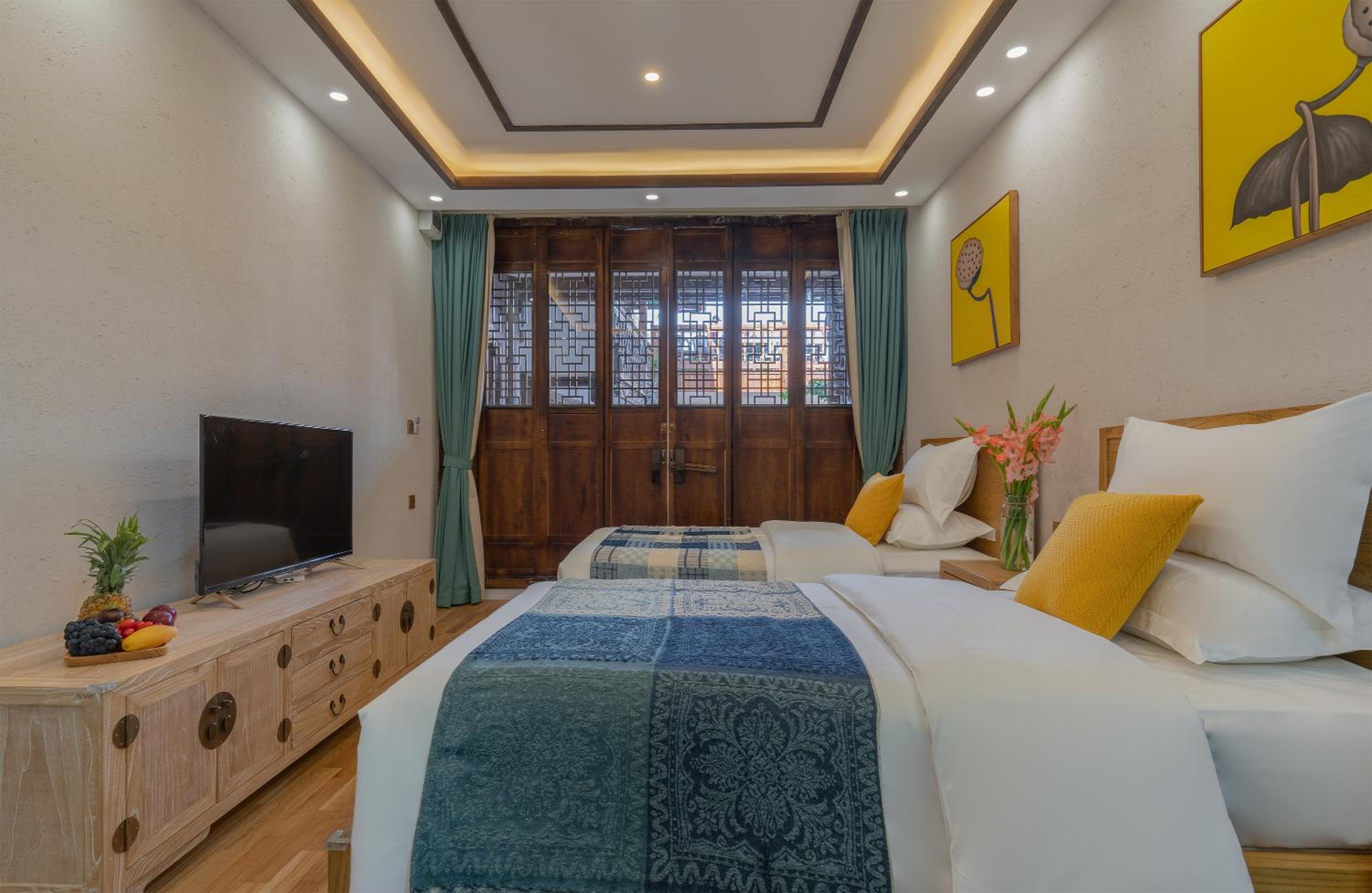 Lijiang Tinghuatang Banshan Hotel