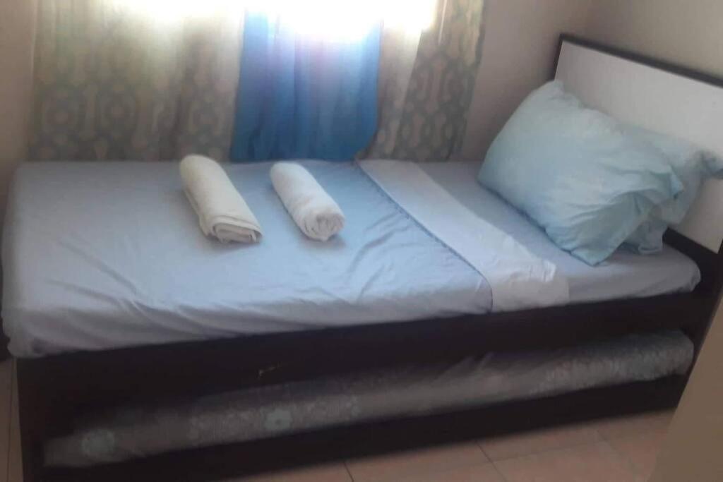 Convenient & Cozy 3-Bedroom Townhouse Near Robinson Mall and Doctors Hospital
