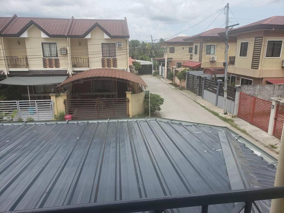 Convenient & Cozy 3-Bedroom Townhouse Near Robinson Mall and Doctors Hospital