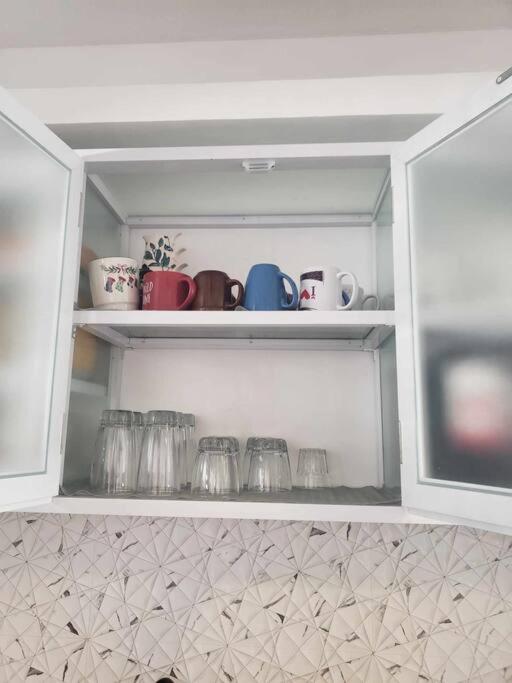 Convenient & Cozy 3-Bedroom Townhouse Near Robinson Mall and Doctors Hospital