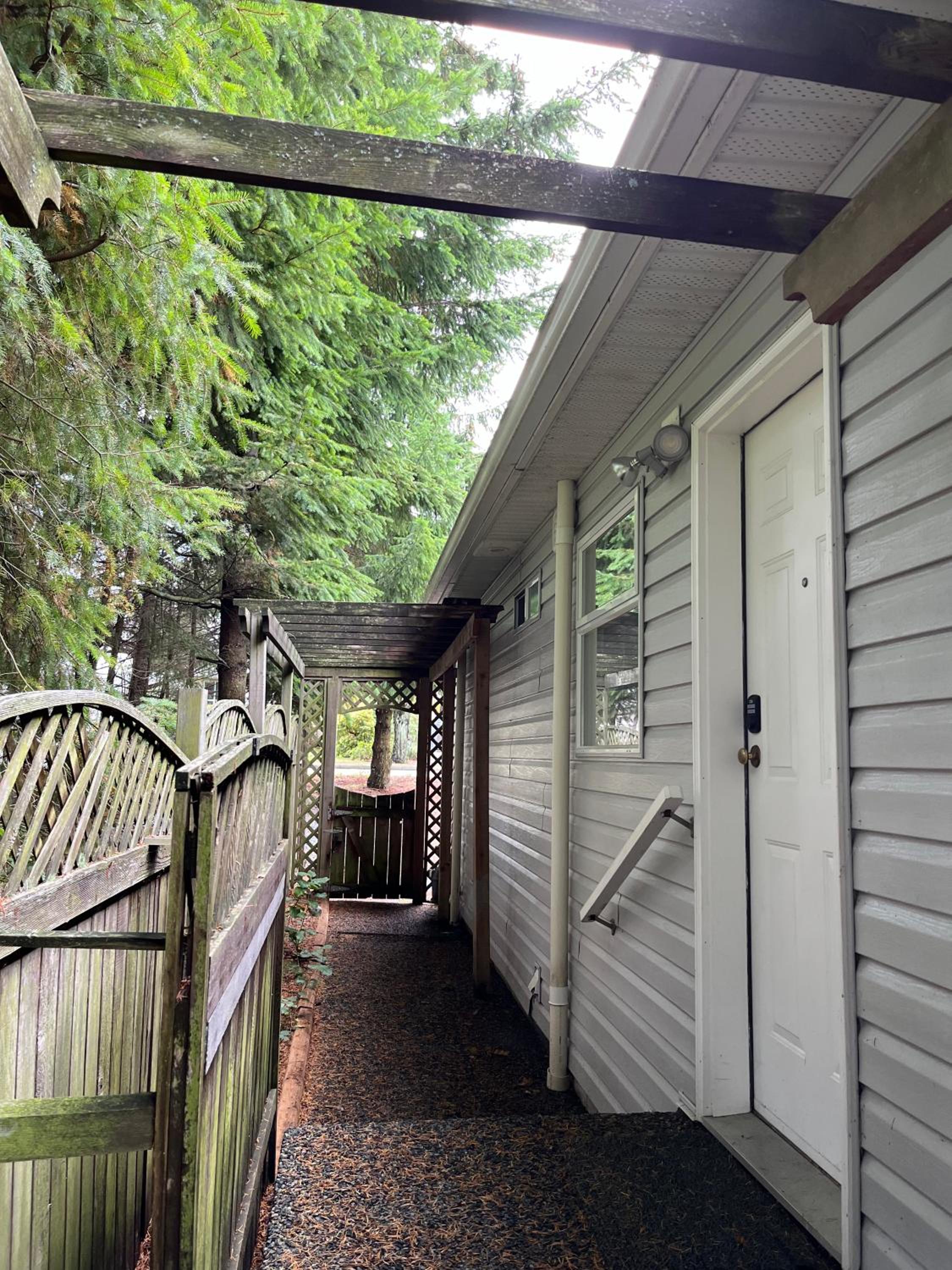 Private 1BR Guest Suite in North Nanaimo