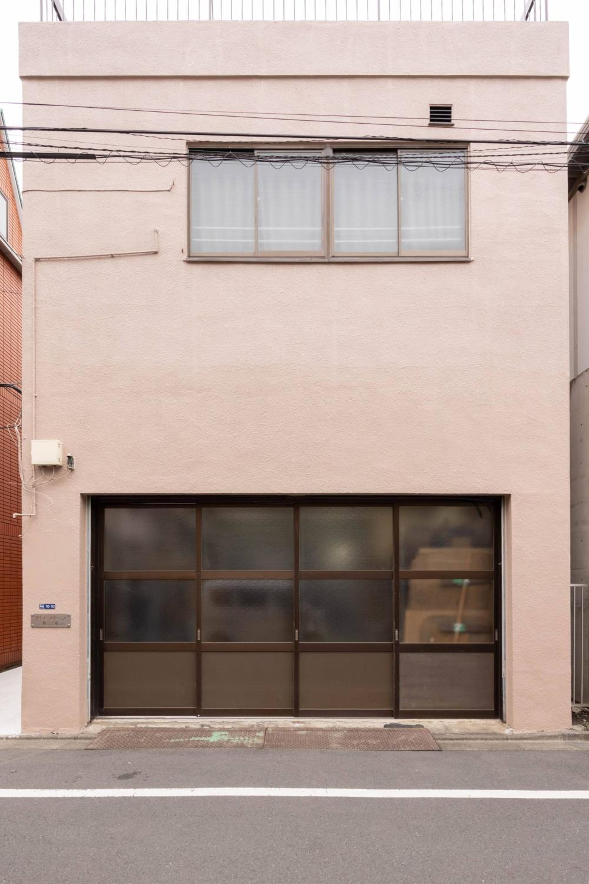 Higashi Komagata Building 2F3F HK23