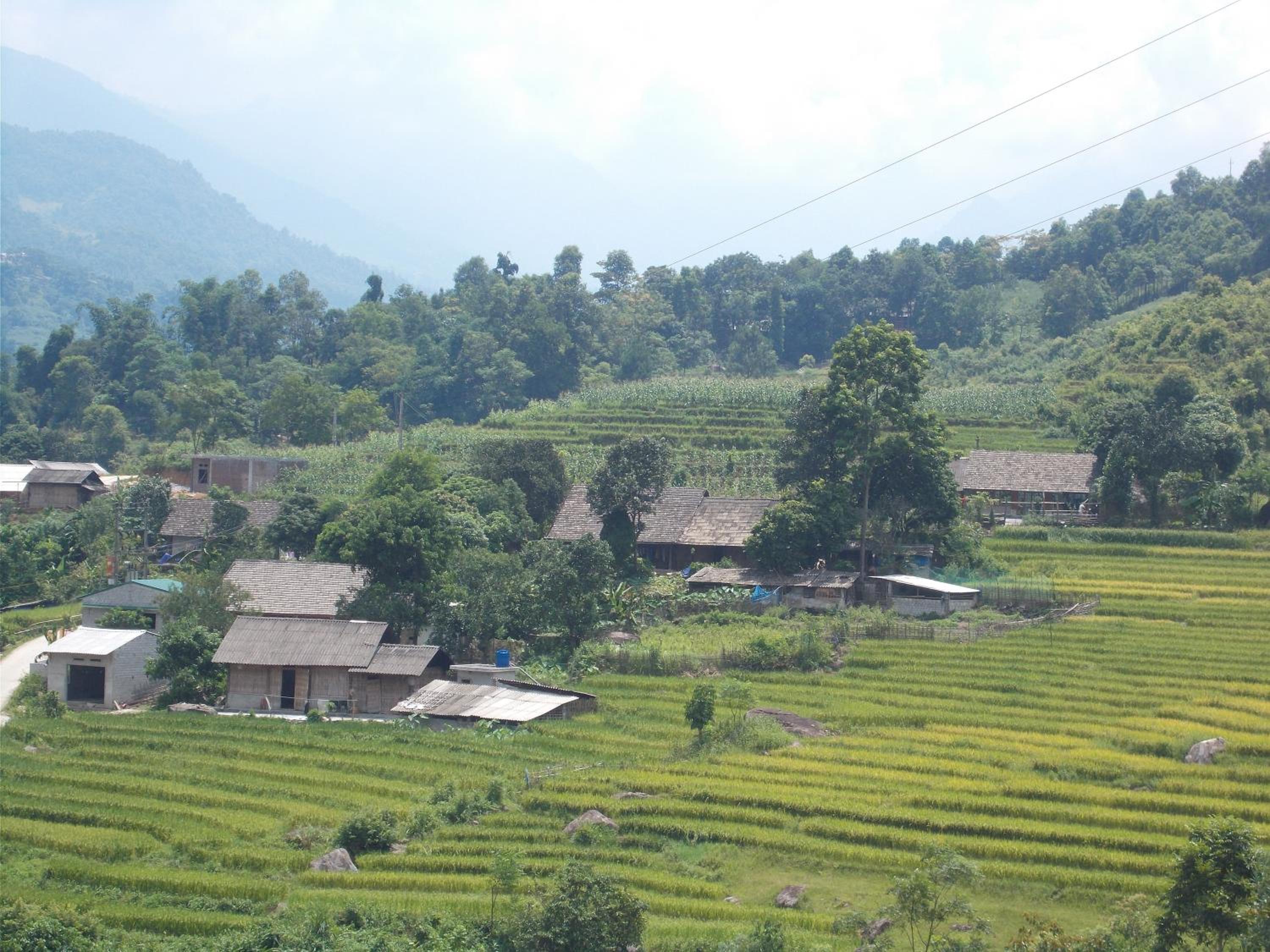 A Tu Homestay Muong Hoa view 5