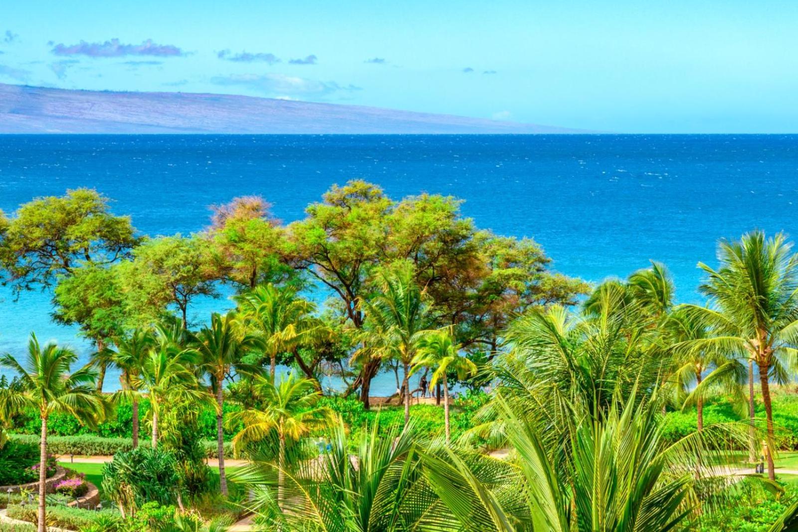 KBM Resorts: Honua Kai Hokulani HKH-620 XL Lanai Corner with Ocean Views Includes Rental Car view 4