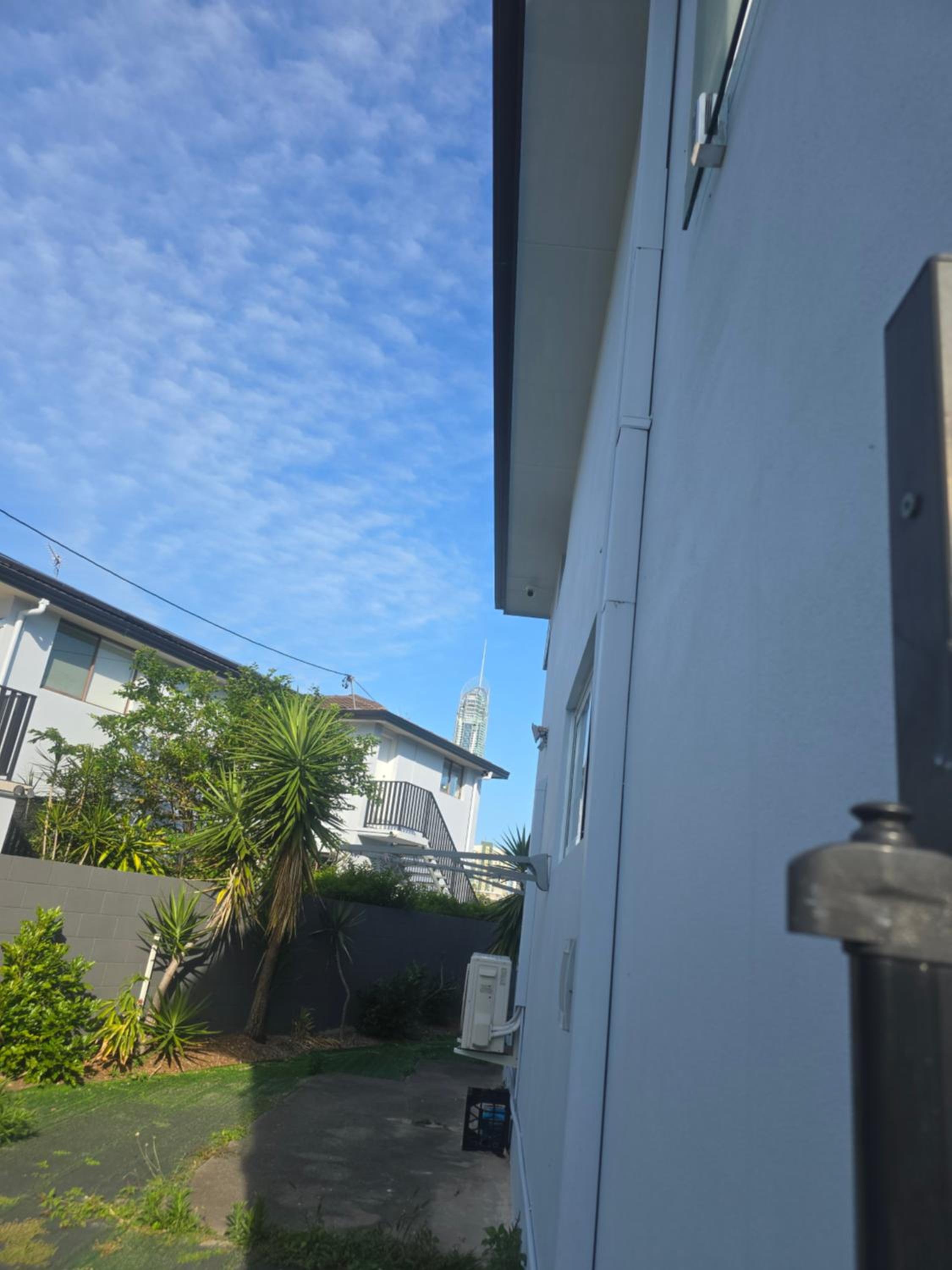 Riverside 3 Bedroom House in Surfers Paradise