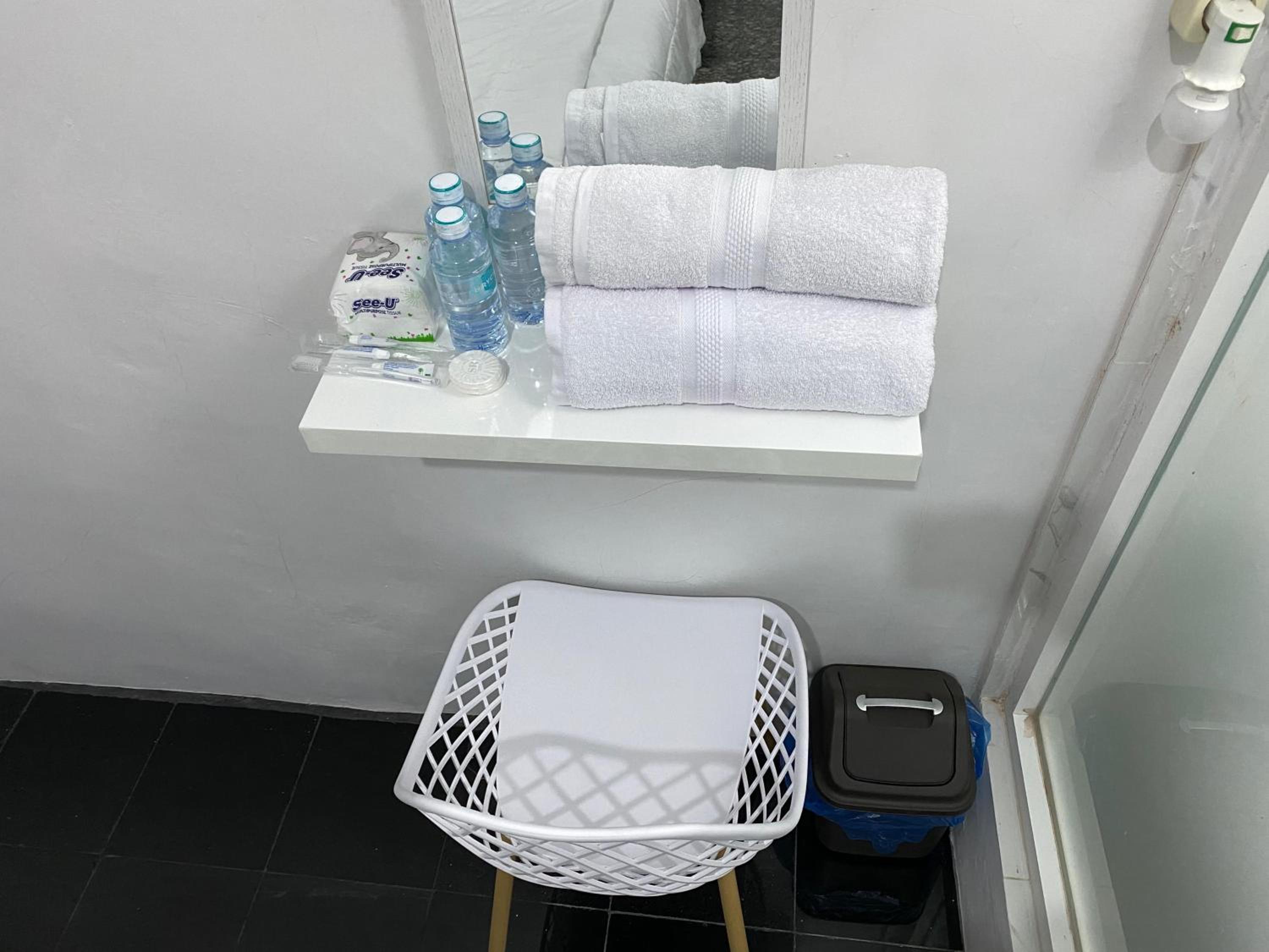 Photo 43