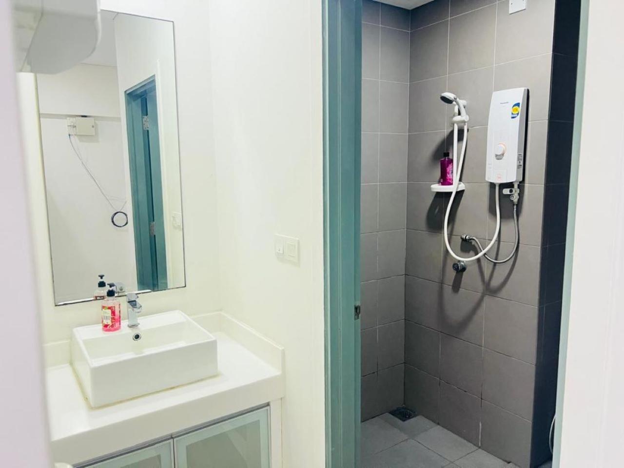 Mercu Summer Suites Kuala Lumpur Bukit Bintang by Classy