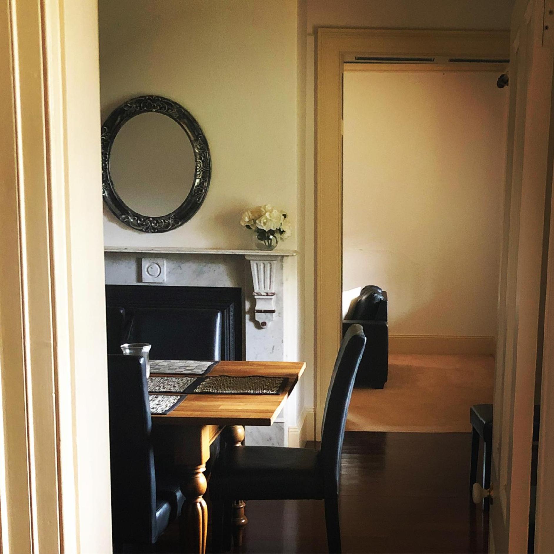 CLAYFIELD HOMESTEAD - rustic country accommodation