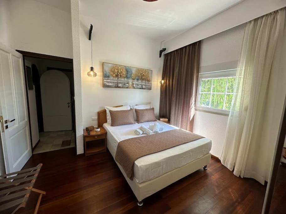 Villa Haroupia