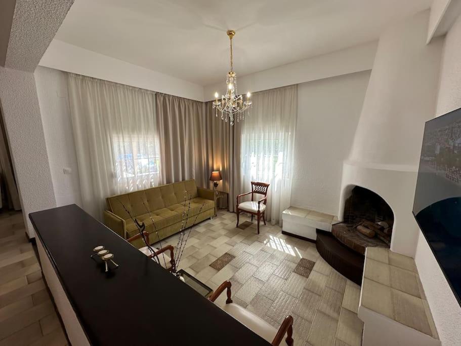Villa Haroupia
