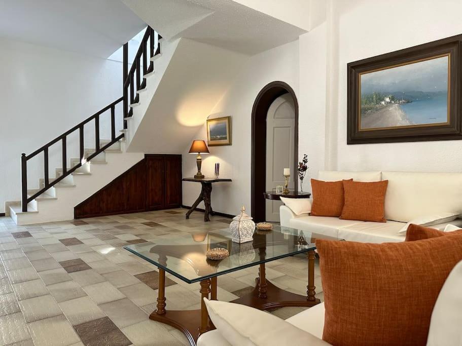 Villa Haroupia