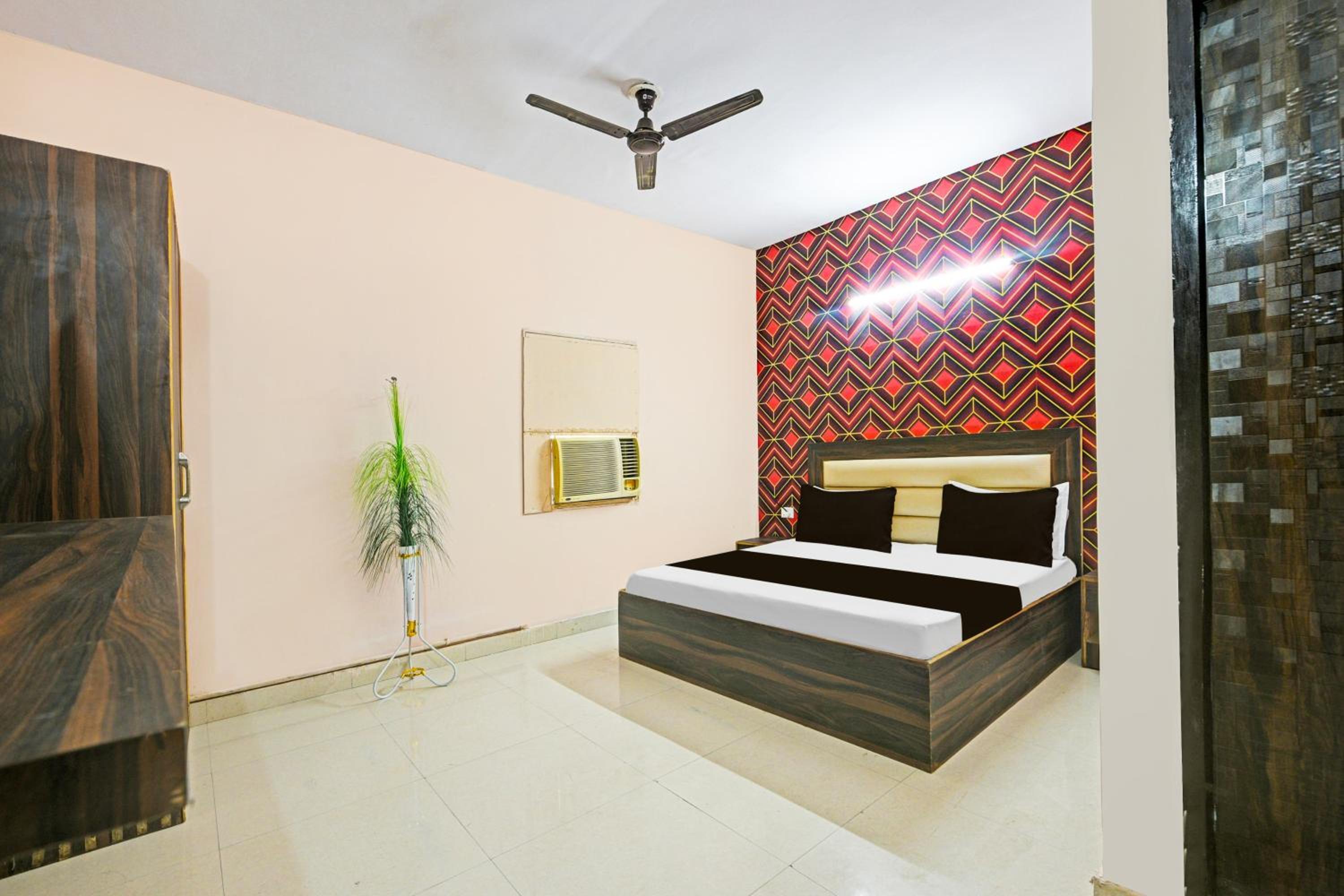 Hotel O Gulabi Delight view 5
