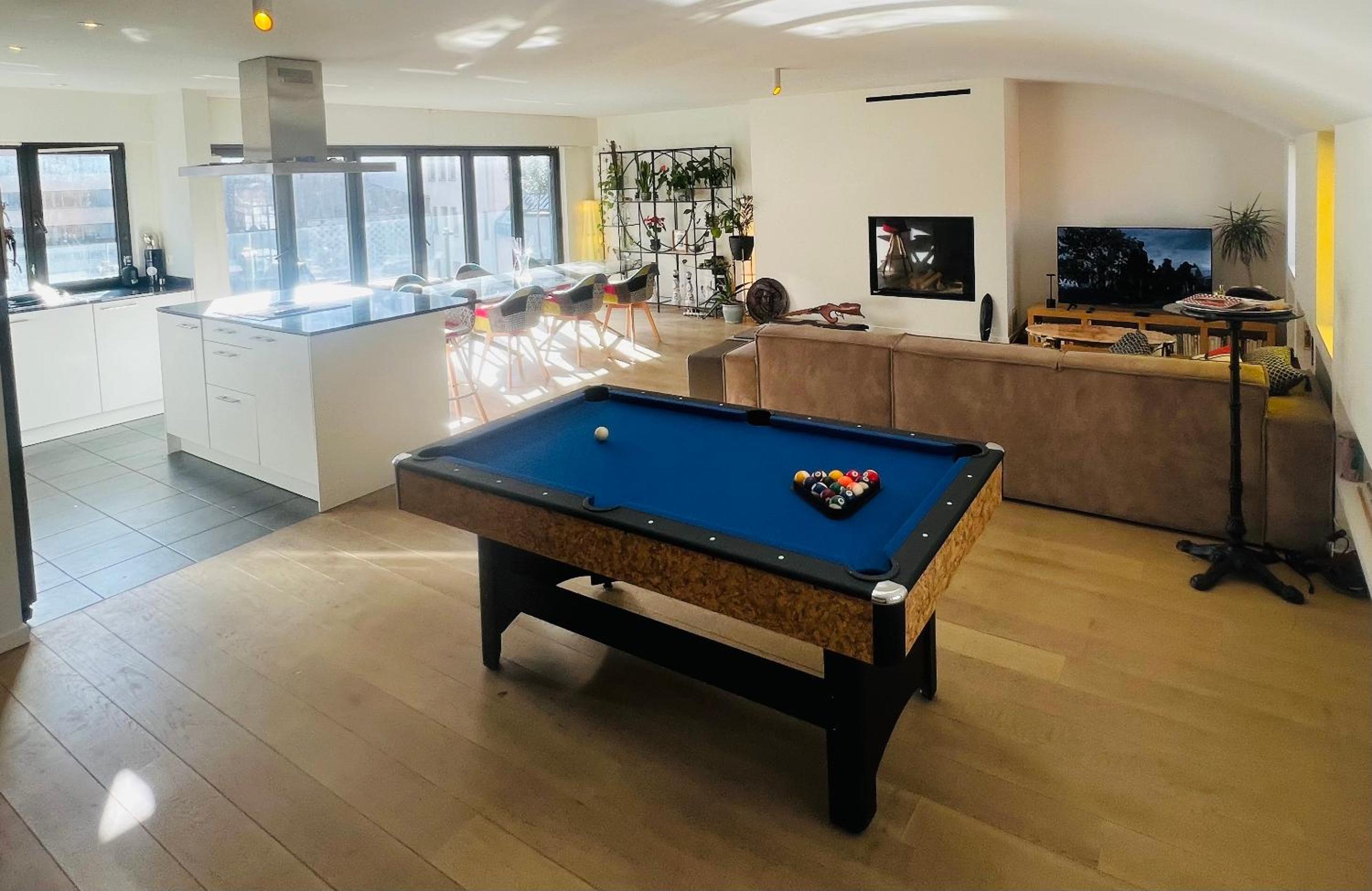 PENTHOUSE SABLON