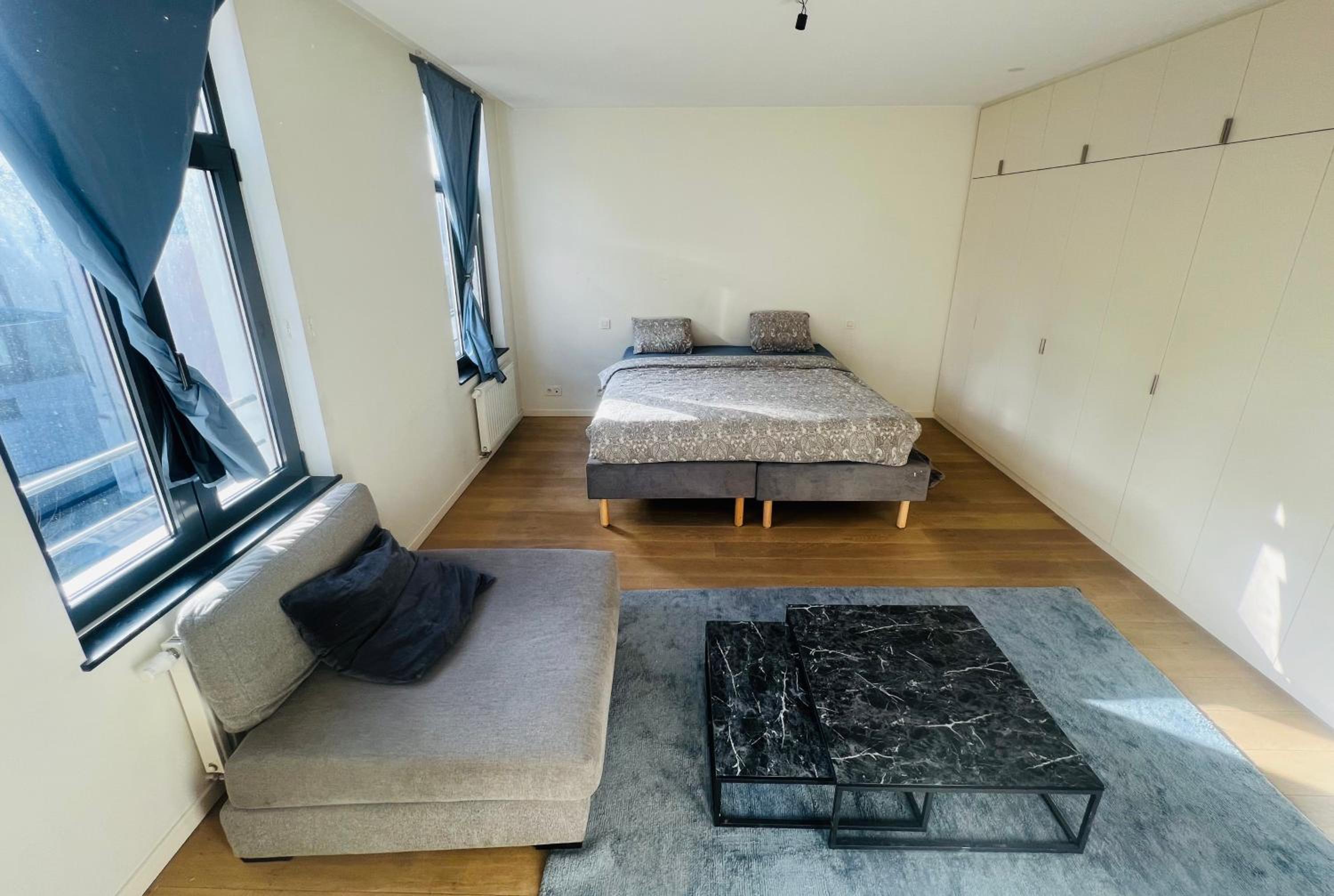 PENTHOUSE SABLON