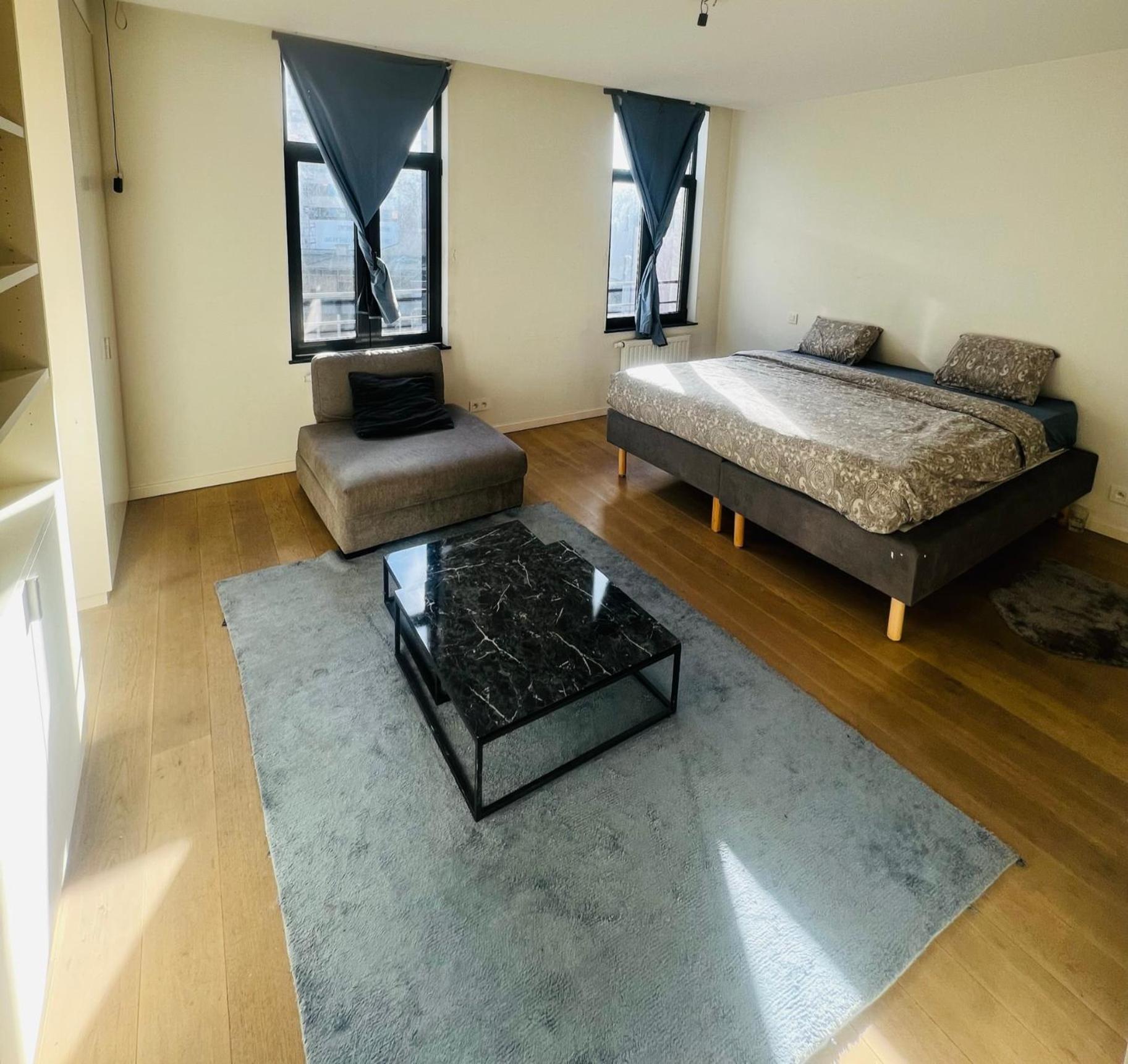 PENTHOUSE SABLON