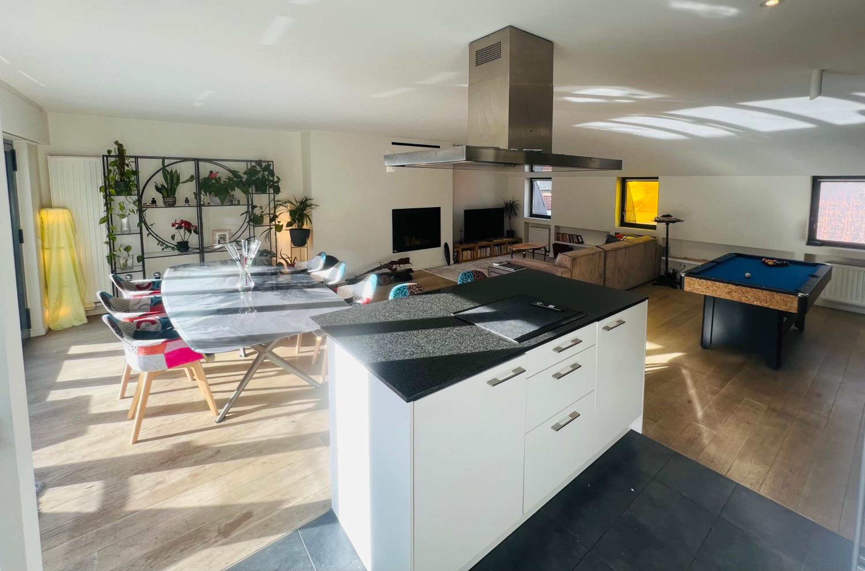 PENTHOUSE SABLON