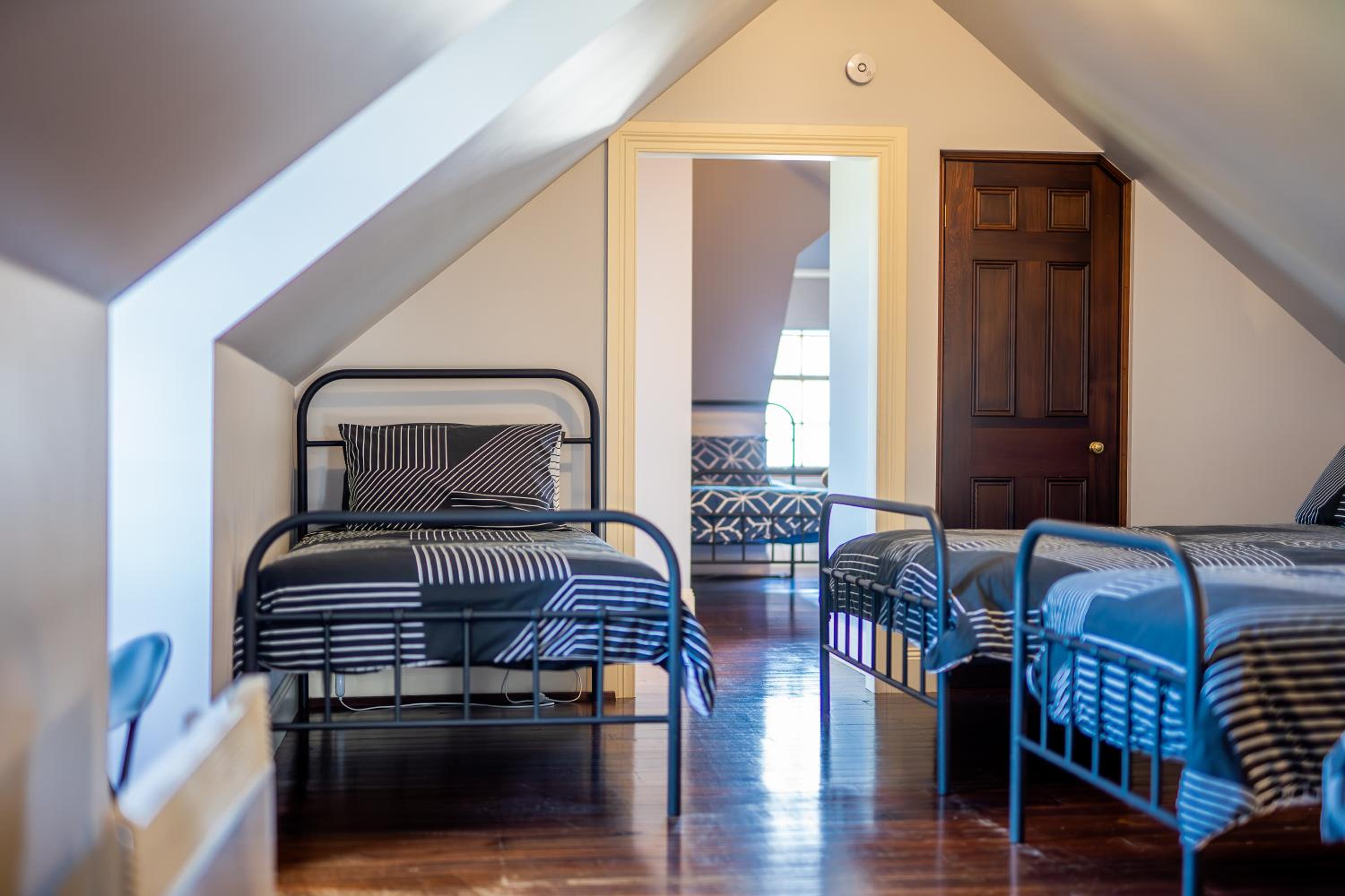 CLAYFIELD HOMESTEAD - rustic country accommodation