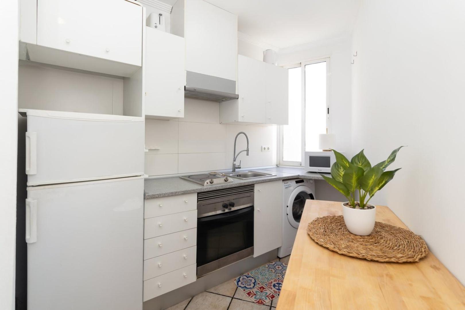 GuestReady - Spacius flat in the heart of Valencia view 3