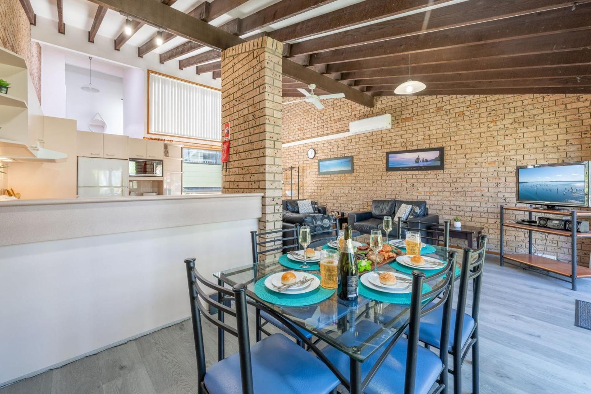 Bay Parklands 6, 2 Gowrie Ave - pool, Wi-Fi family holiday