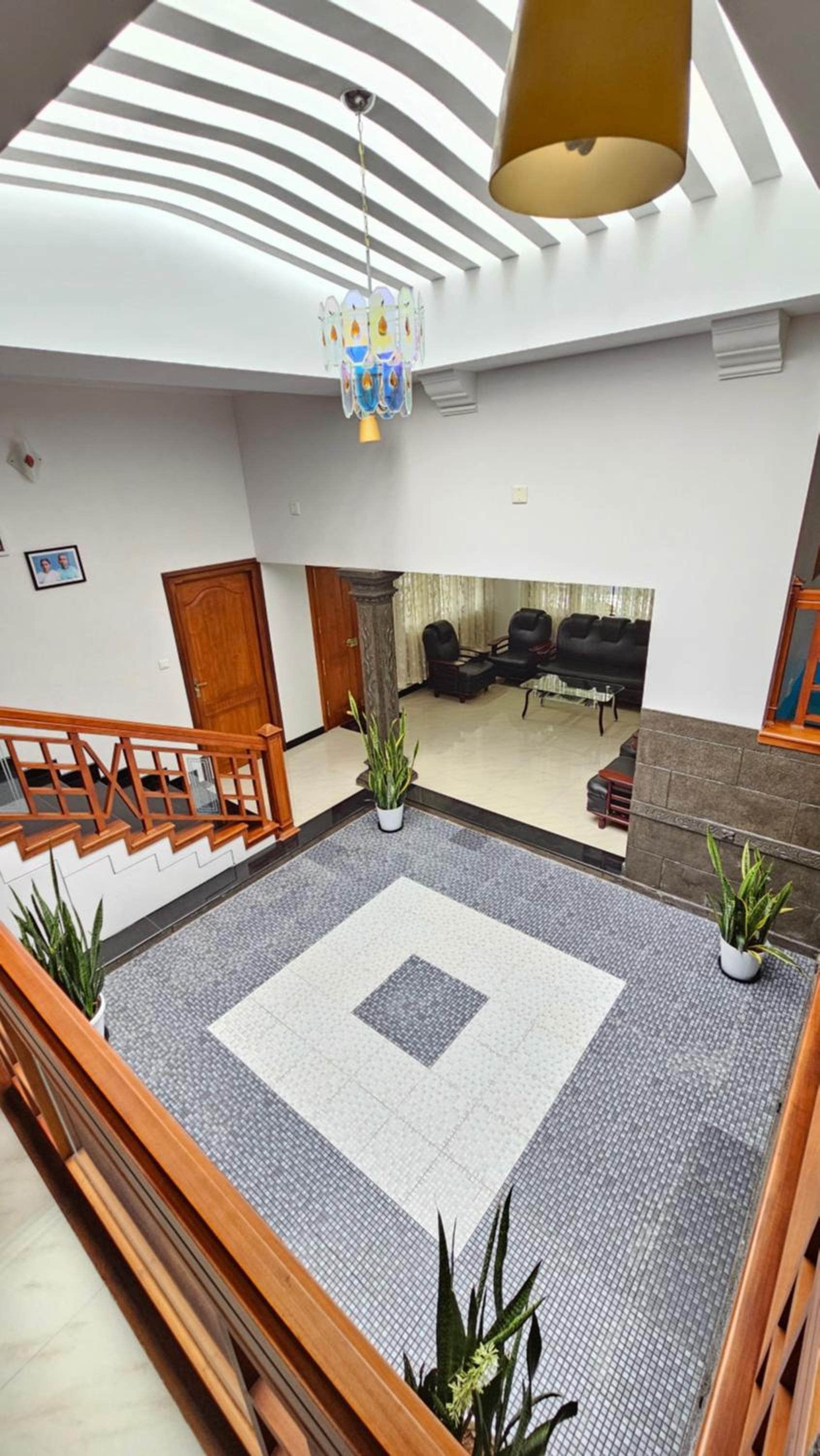 Photo 7