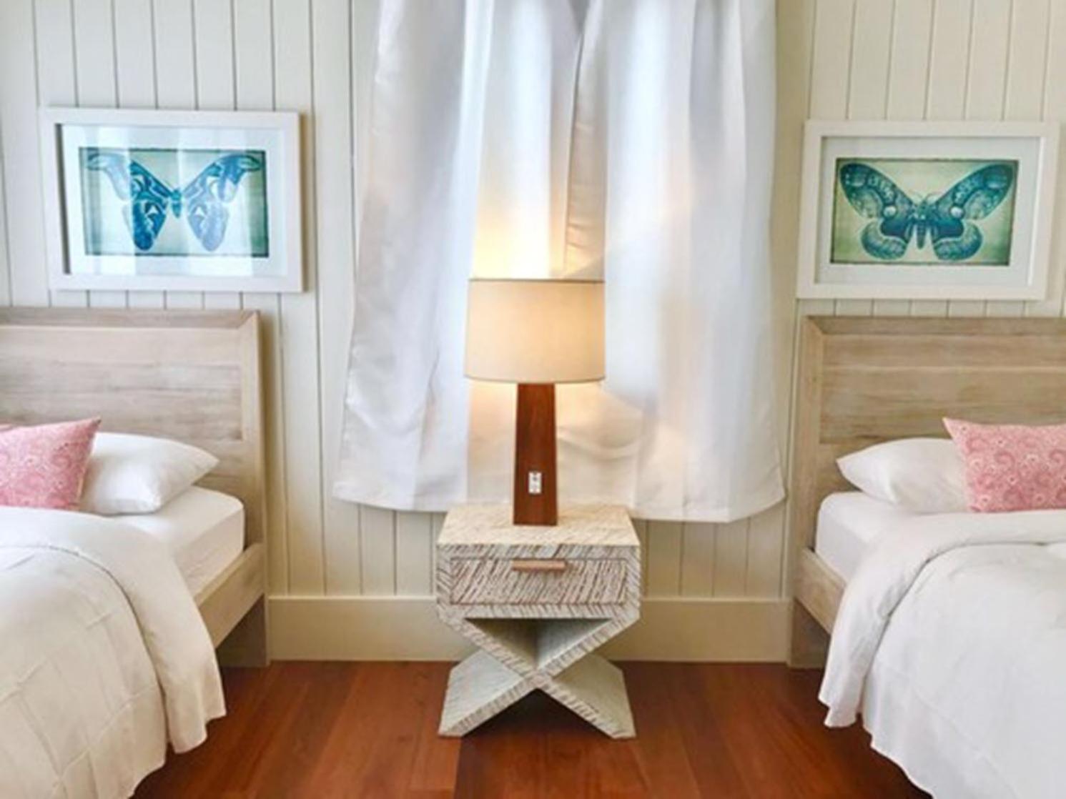 Mahogany Bay Resort and Beach Club, Curio Collection