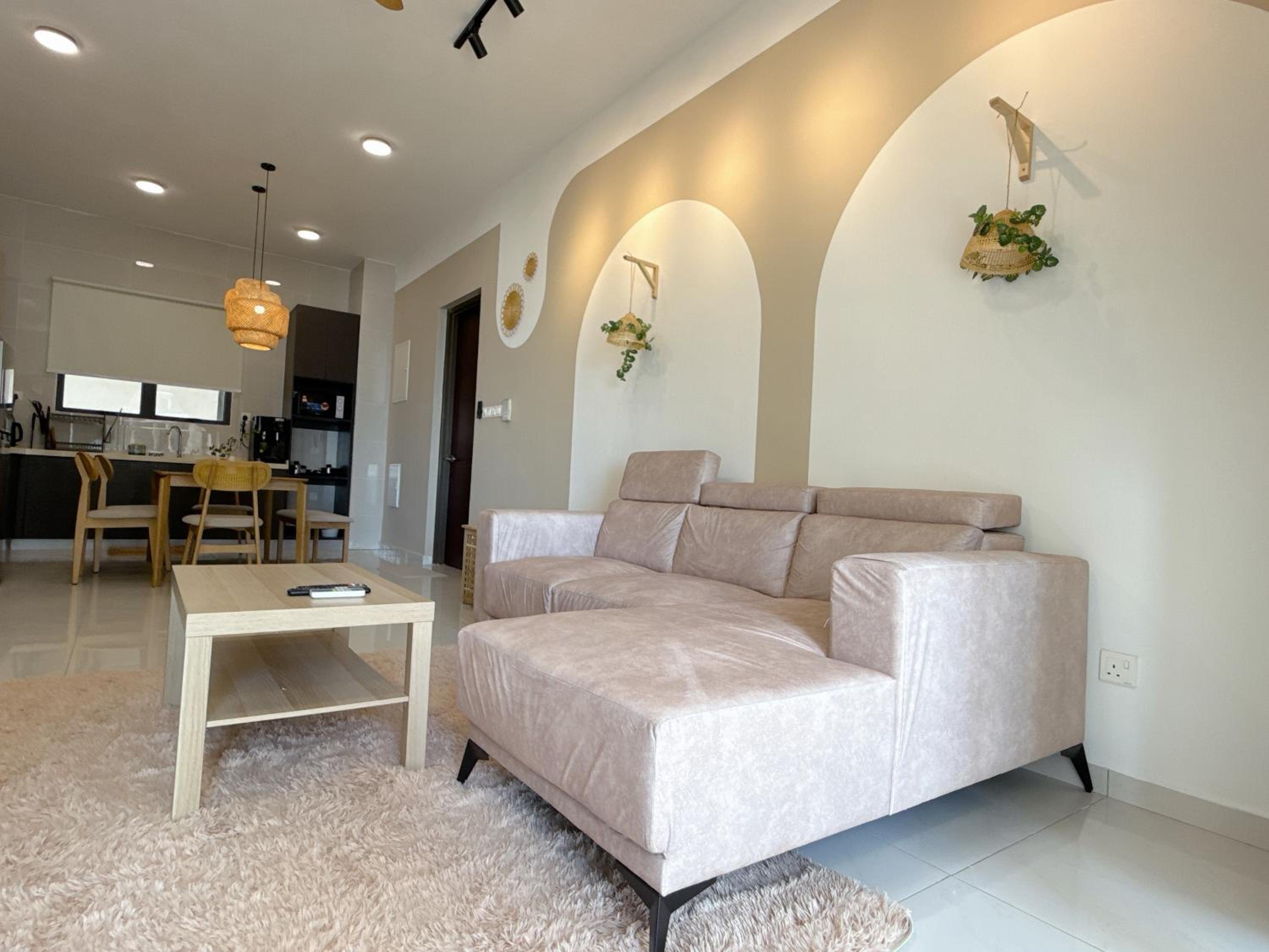Kings Bay Country Garden Danga Bay by Cactus Homestay