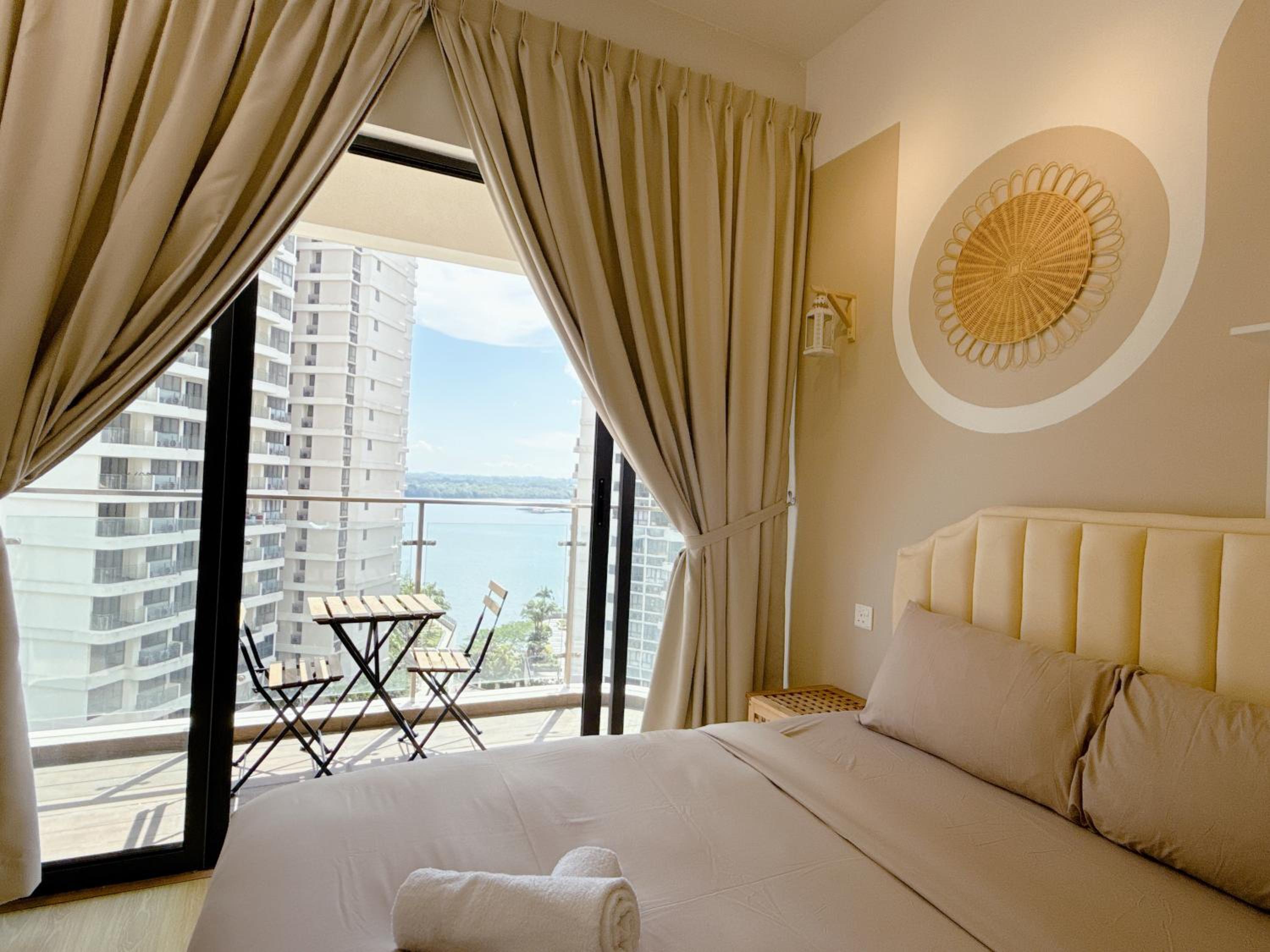 Kings Bay Country Garden Danga Bay by Cactus Homestay