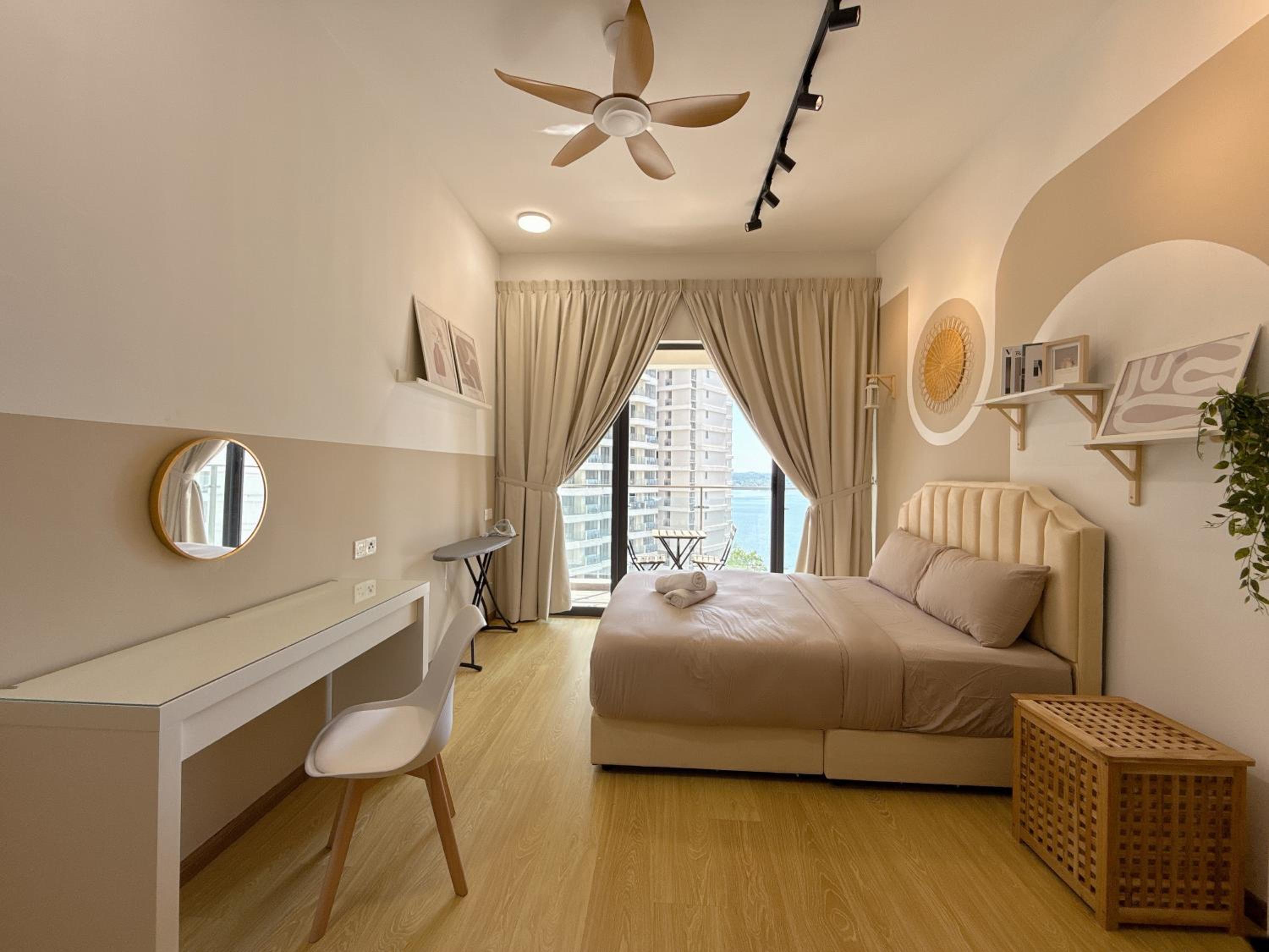 Kings Bay Country Garden Danga Bay by Cactus Homestay