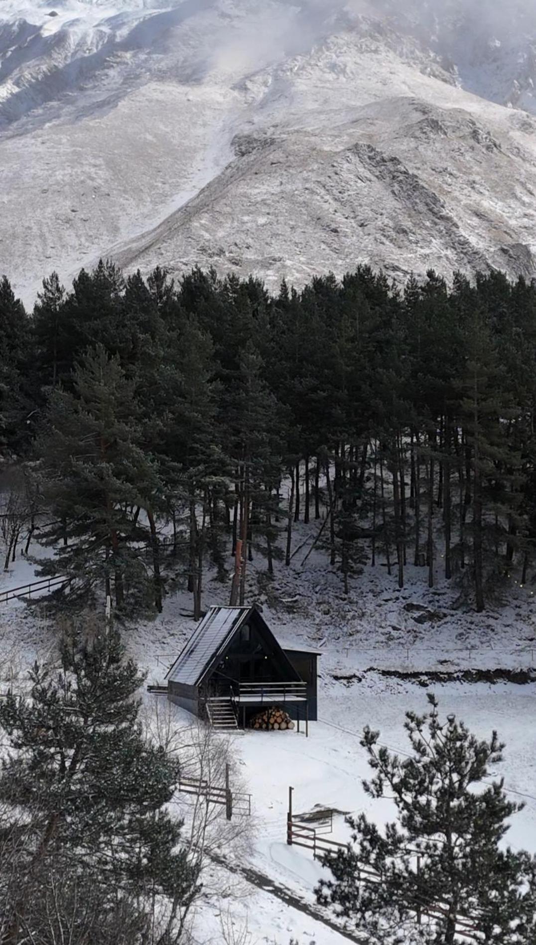 Mountain Waltz by Elia Glamping