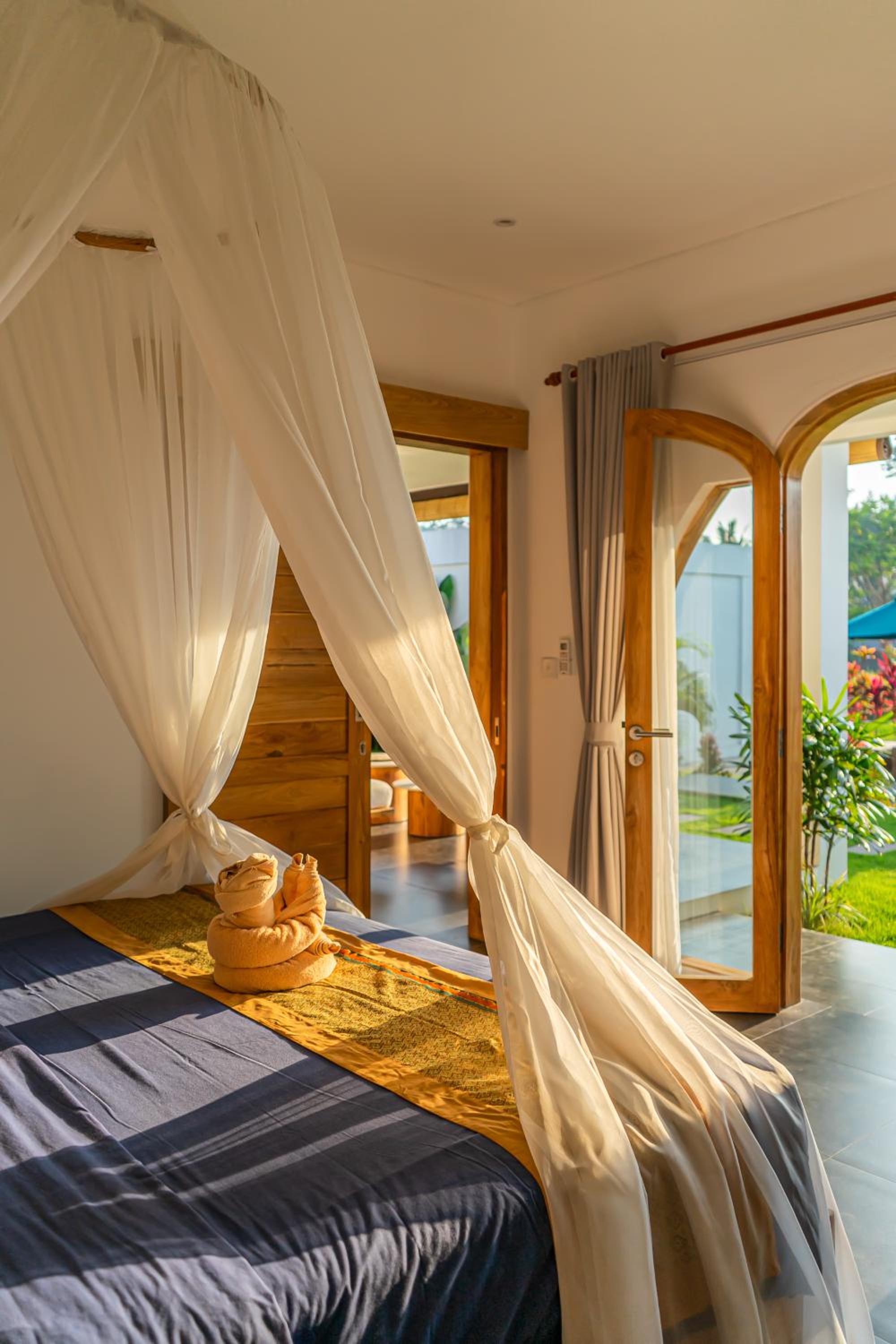 Zango - Fieldside Luxe 4BR Villa in Ubud view 4