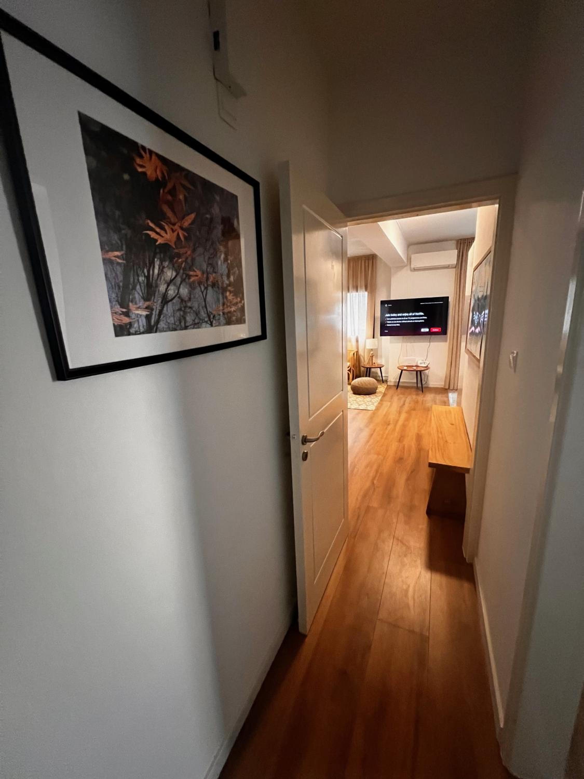 Walk to the beach Amathus flat