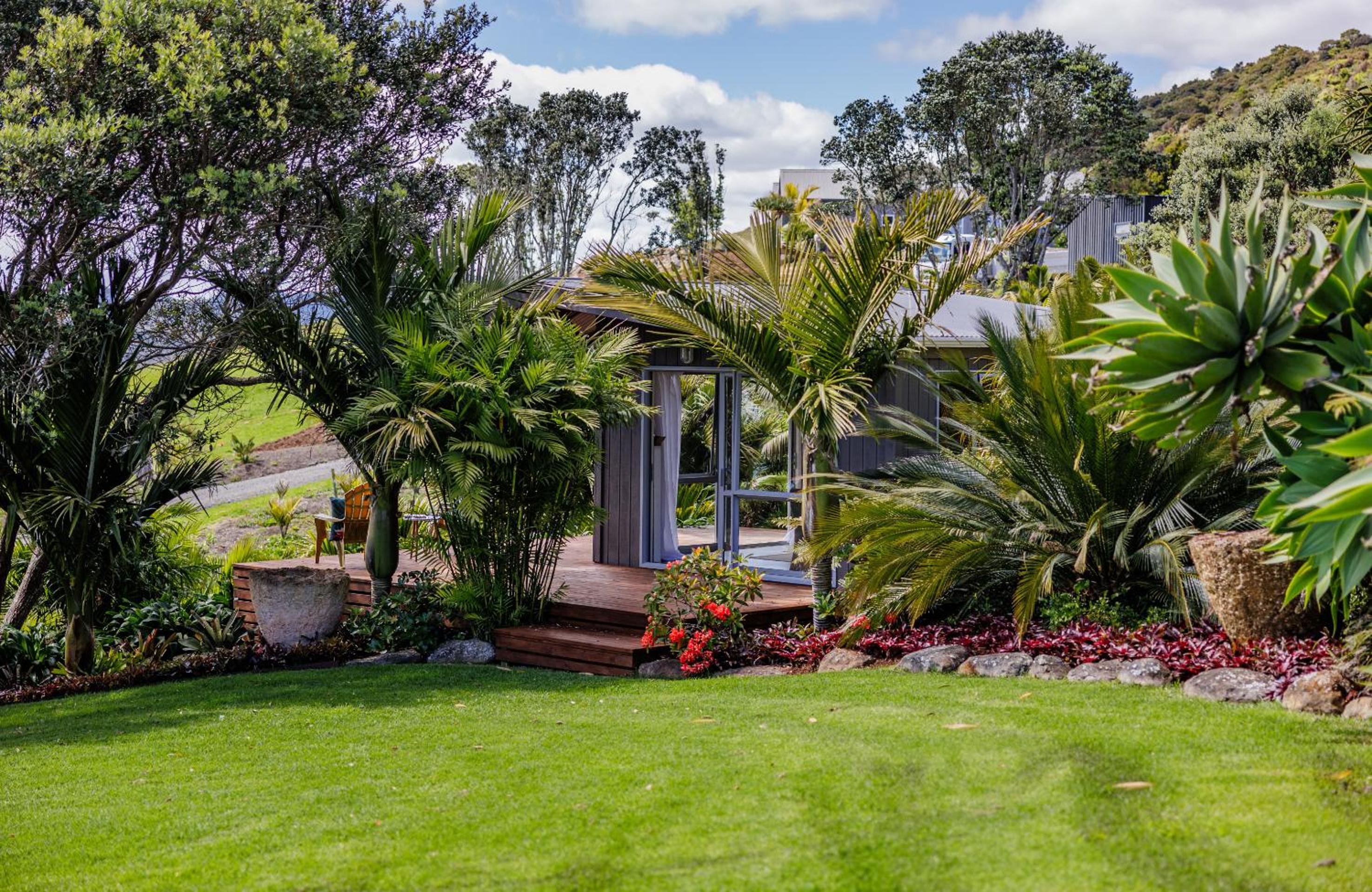 The Green House - Bay of Islands Holiday Home
