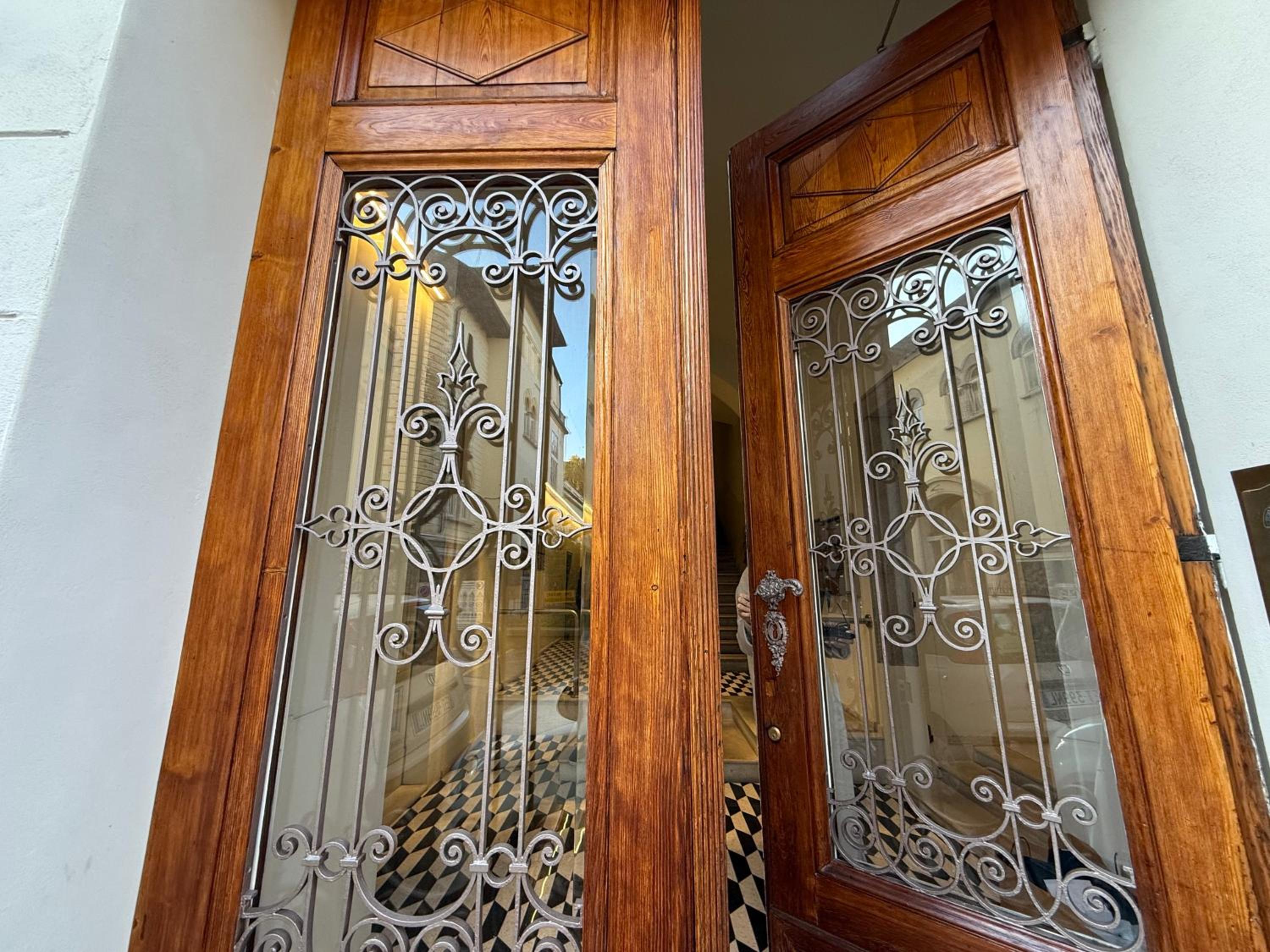 Art Nouveau Apartment