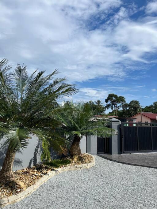 SinggahTamu Private Pool Retreat Unit 2