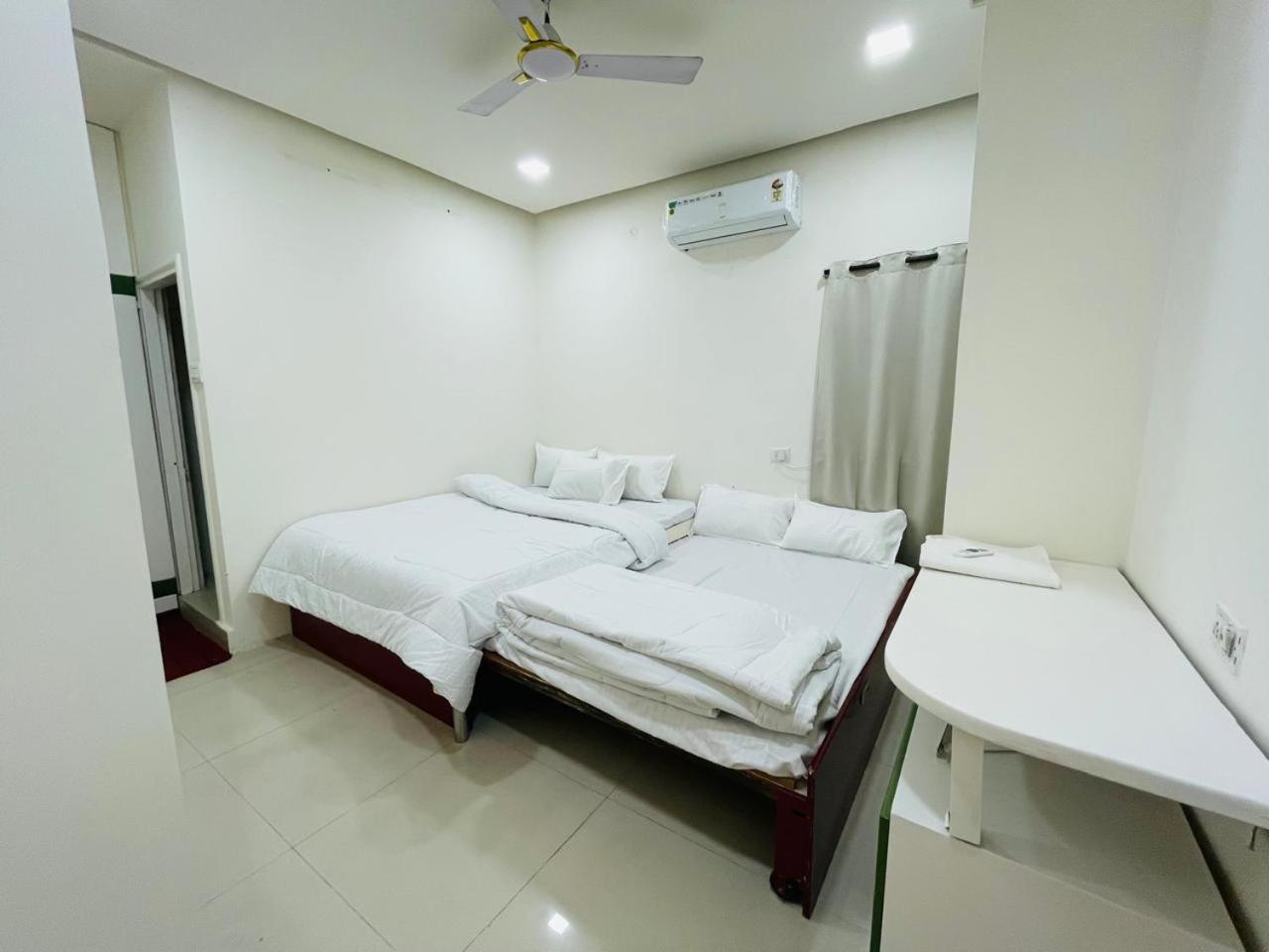 A V Flat 2BHK view 4