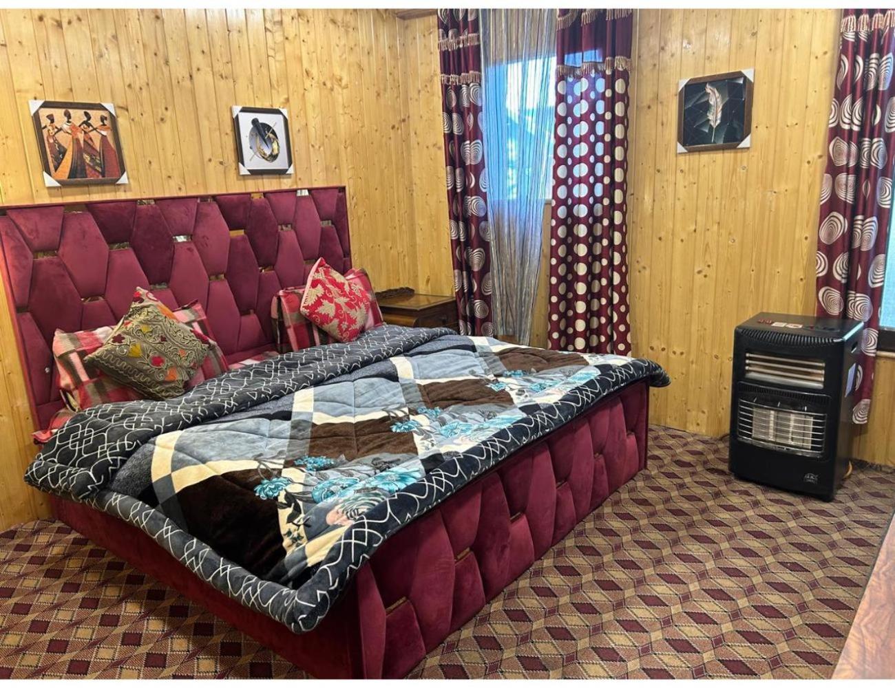 New kashmir inn, Gulmarg