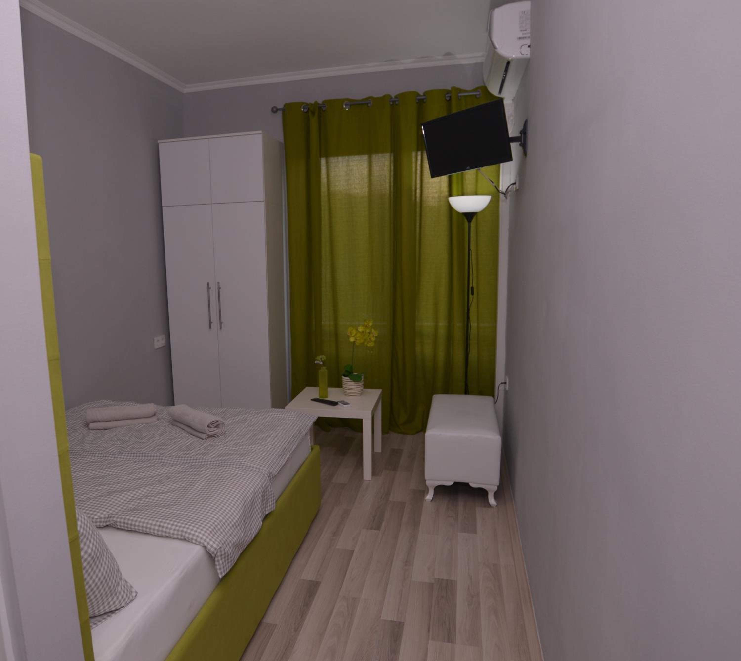 Photo 32