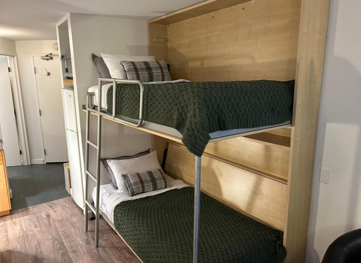 Cozy Whistler Highland Ski Nook