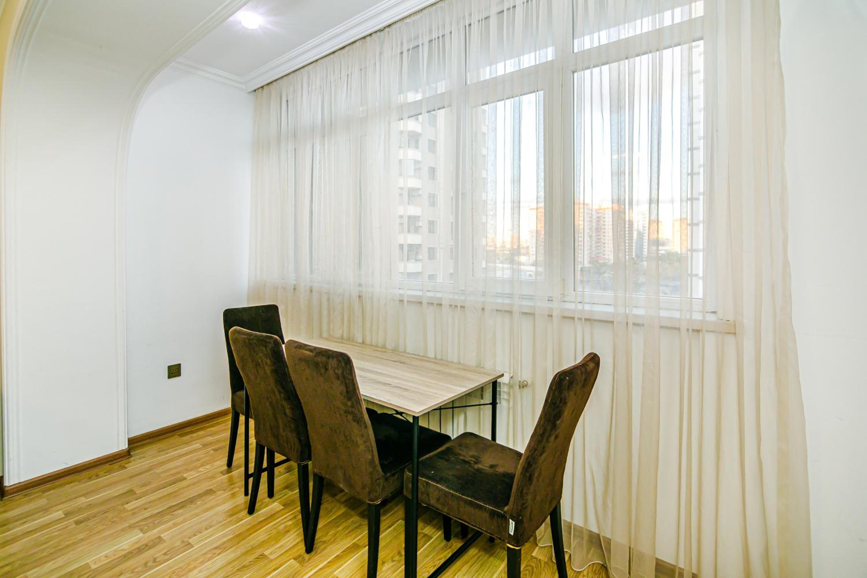 Deluxe Apartment 178