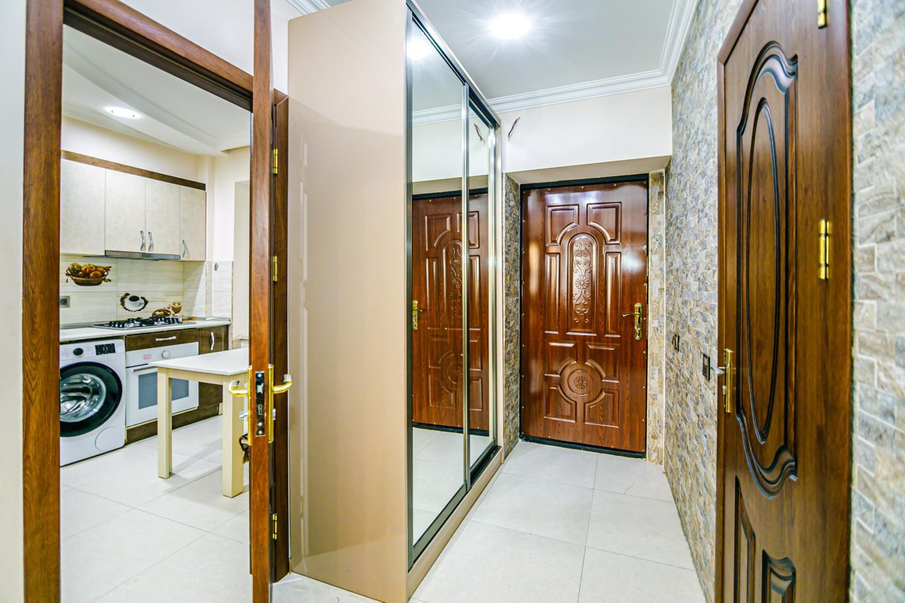 Deluxe Apartment 178