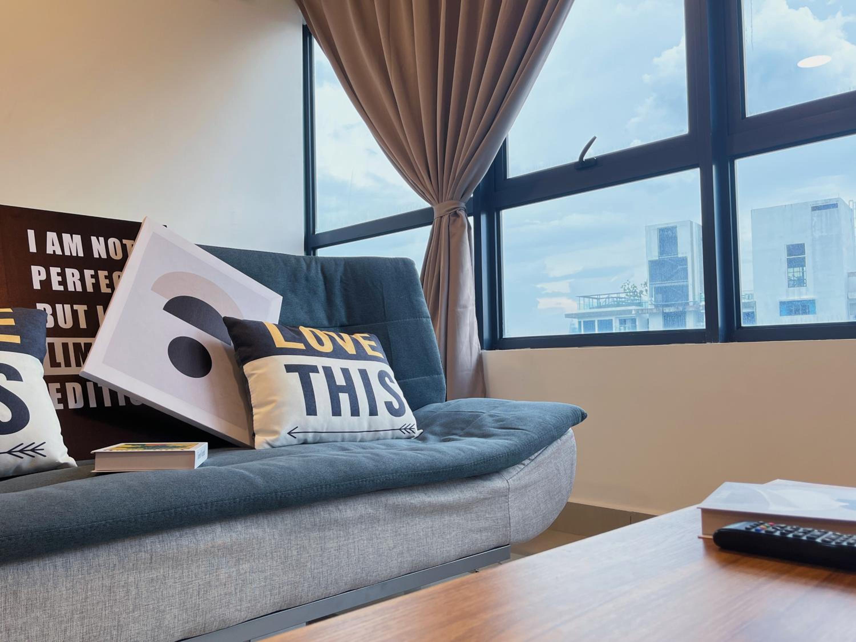 Arte Plus by Manhattan Group